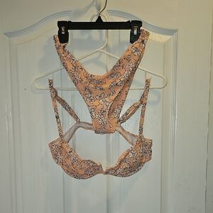 Floral Peach Flora 2 Peice Set.